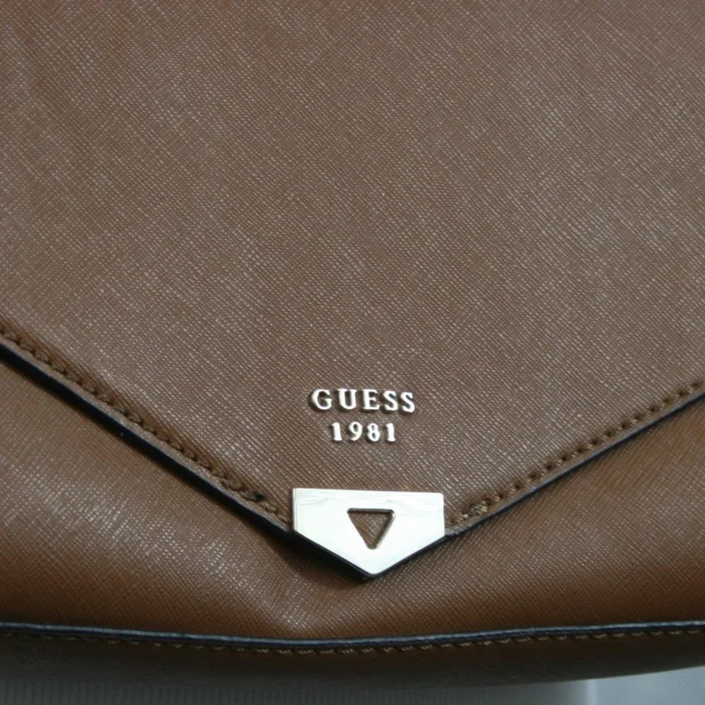 Guess Brown Faux Leather Shoulder Bag w/ Removable Wide Shoulder Strap EUC - Picture 3 of 15
